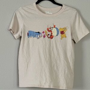 Disney tshirt XS Winnie the Pooh and pals